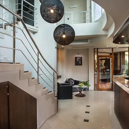 Uniqato Отель 3*